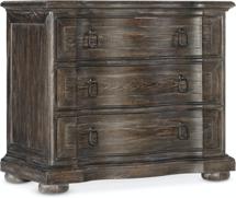 Абажур Hooker Прикроватная тумба Traditions Three-Drawer Nightstand арт. ZN-348031