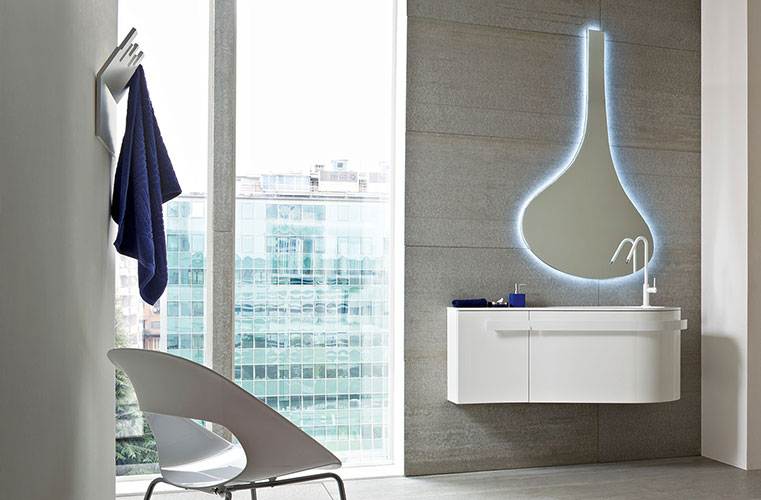 /i/Bluform-versa-00171220