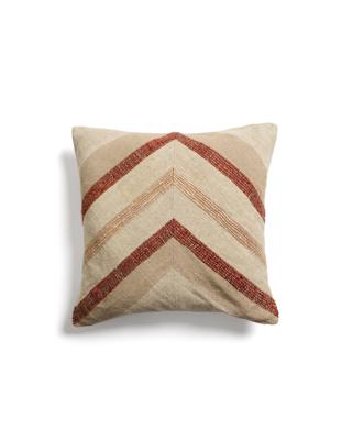 Чехол La Forma (ех Julia Grup) Чехол для подушки Taraia из хлопка и вискозы терракотового и бежевого цвета, 45 x 45 см арт. 481577