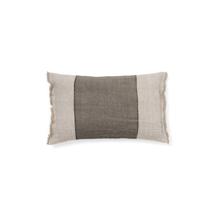 Чехол La Forma (ех Julia Grup) Чехол для подушки Lorin из льна зелёного цвета с бахромой 30 x 50 см арт. 261923