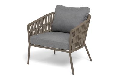 Кресло 4SIS "Комо" кресло плетеное из роупа, каркас алюминий бежево-серый (RAL7006) муар, роуп серо-коричневый 23мм, ткань темно-серая 027 арт. COM-A-001 RAL7006 Mua S-G-brown(D-gray027)