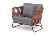 Кресло 4SIS "Багамы" кресло плетеное из роупа, каркас алюминий коричневый (RAL8016) муар, роуп BZ23-ED31, ткань темно-серая 027 арт. BAG-A-001 RAL8016 Mua BZ23-ED31 (D-gray027)