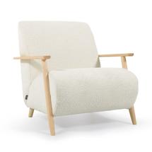 Кресло La Forma (ех Julia Grup) Кресло Meghan из белой ткани букле с ножками из массива ясеня арт. 115765