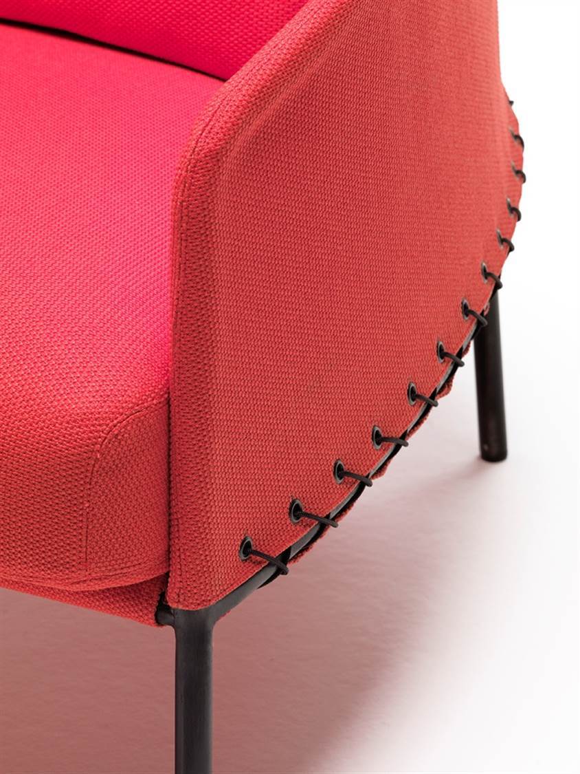 /i/Kreslo-Living-Divani-Poncho-00234039