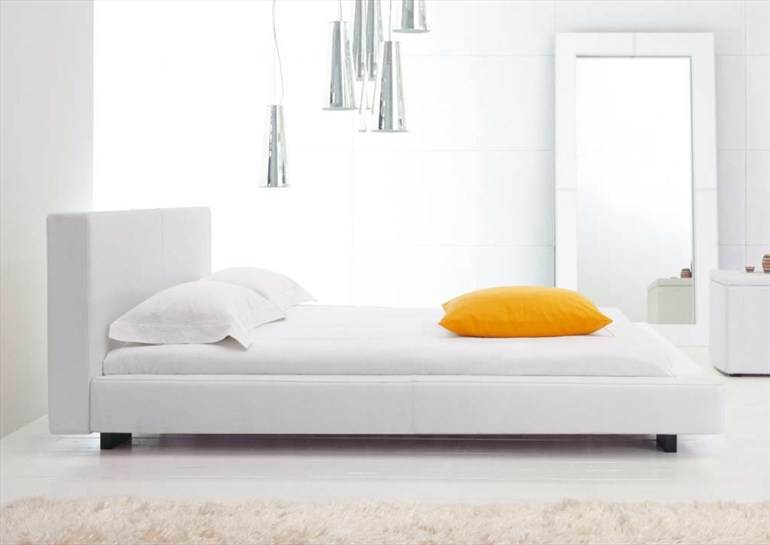 /i/Krovat-Bonaldo-Chillin-00151021