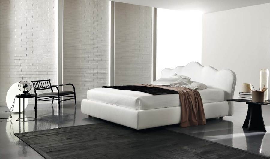 /i/Krovat-Ditre-Italia-Louis-00251032