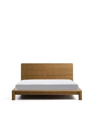 Кровать La Forma (ех Julia Grup) Кровать Arelida из дуба со светло-коричневой отделкой, для матраса 160 x 200 см арт. 491453