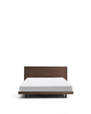 Кровать La Forma (ех Julia Grup) Кровать Norlen из орехового шпона с темной отделкой LED 160 x 200 см арт. 425233