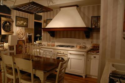 /i/Kuhnya-Castellan-Cucina-2-b00024087
