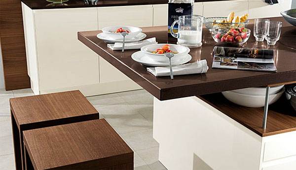 /i/Kuhnya-Haecker-5025%5C5080---Antique-white%5CWalnut-00242478