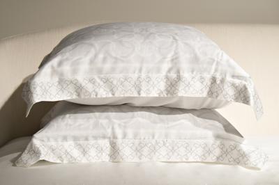 Наволочка Garda Decor 180JOD-18028 Комплект наволочек Ирисы тенсель 70*70 (2шт) арт. 180JOD-18028