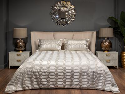 Подарок Garda Decor 121GD-12126 Комплект Artdeco серый( покрывало 260*260 и 2 наволочки 50*70) арт. 121GD-12126