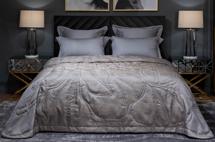 Подарок Garda Decor 121GD-14601 Покрывало Фиджи (Fiji) Романтика 260*260 со стежкой арт. 121GD-14601