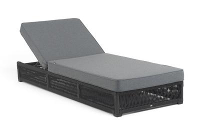 Шезлонг 4SIS "Ривьера" шезлонг плетеный из роупа, каркас алюминий темно-серый (RAL7024) муар, роуп темно-серый круглый, ткань темно-серая 027 арт. RIV-SH-001 RAL7024 Mua D-grey(D-gray027)