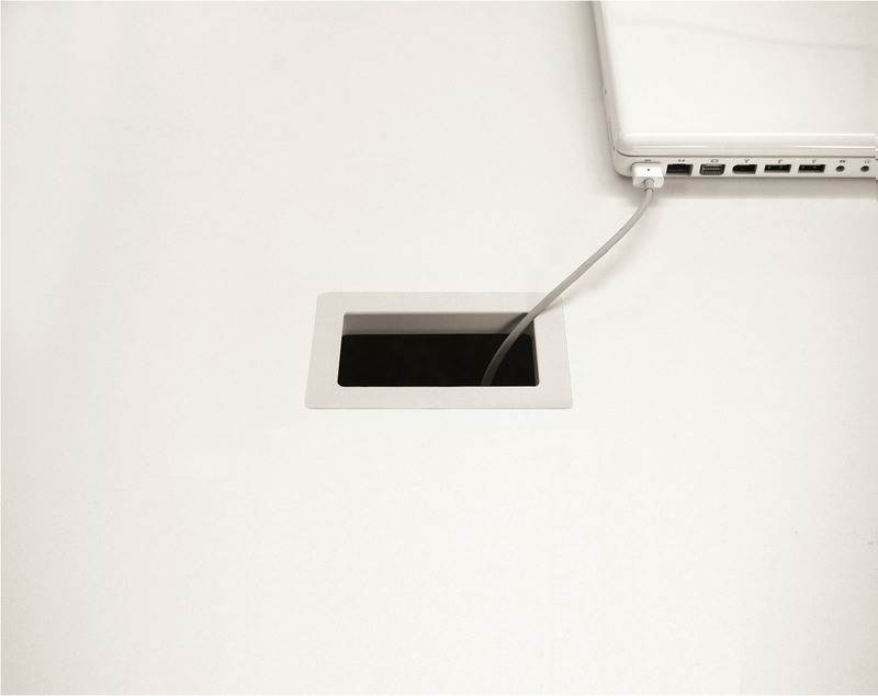 /i/Stol-Kristalia-Neat-00181776