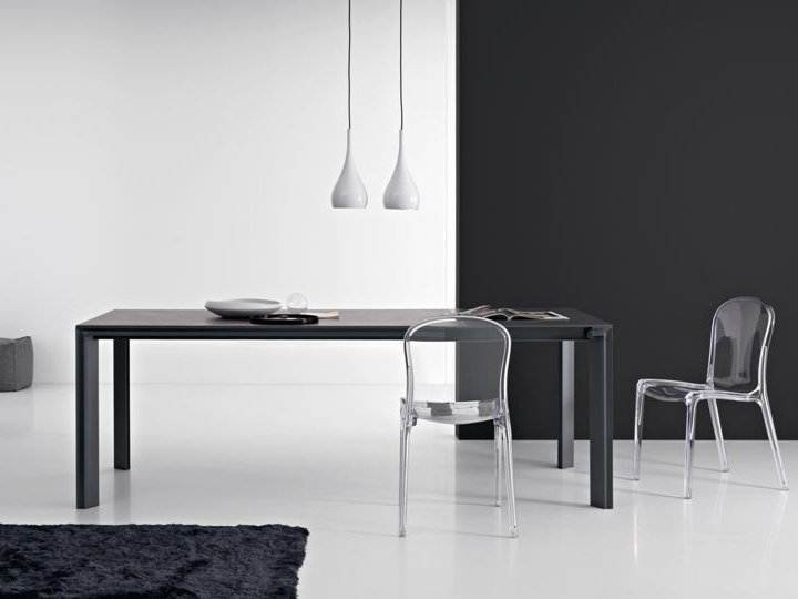 /i/Stol-Point-house-Tesy-00201056