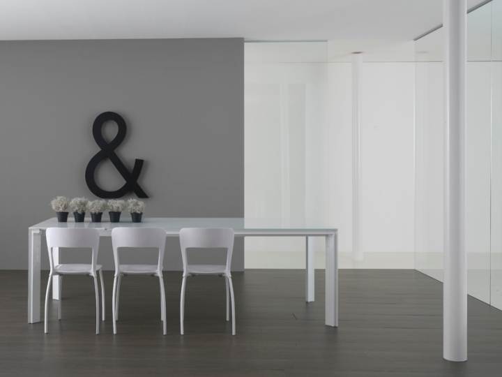 /i/Stol-Point-house-Tesy-00201058