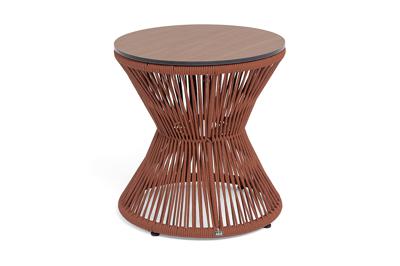 Стол журнальный 4SIS "Мадрид" журнальный стол из HPL круглый Ø50 H55, каркас из алюминия коричневый (RAL8016) муар, цвет "дуб", роуп красный (8372) круглый tex арт. OAK-D50H55-MAD-Al-RAL8016Mua-T-red8372-4sis