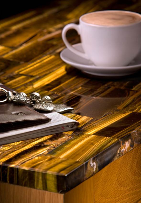 /i/Stoleshnitsa-Caesarstone-Tigrovyy-glaz-8630-00234303