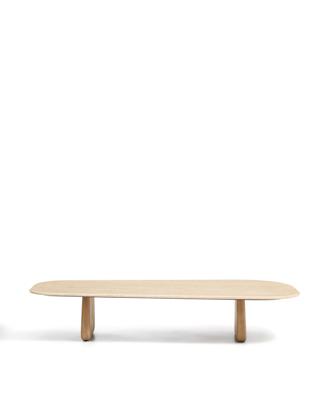 Столик La Forma (ех Julia Grup) Журнальный столик Pirita из бежевого травертина с ножками из дуба натурального цвета, 147 x 65 см арт. 503866