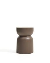 Столик La Forma (ех Julia Grup) Уличный столик Garbet из коричневого бетона, диаметр 30 см арт. 482247