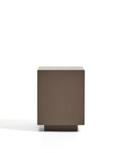 Столик La Forma (ех Julia Grup) Уличный столик Rustella из коричневого бетона, 35 x 35 см арт. 482337