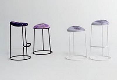 /i/Stolik-Moroso-T--Around-the-Roses-00250062