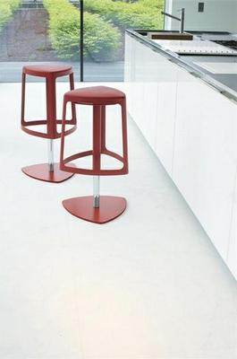 /i/Stul-barnyy-Bonaldo-Clip-b00067417
