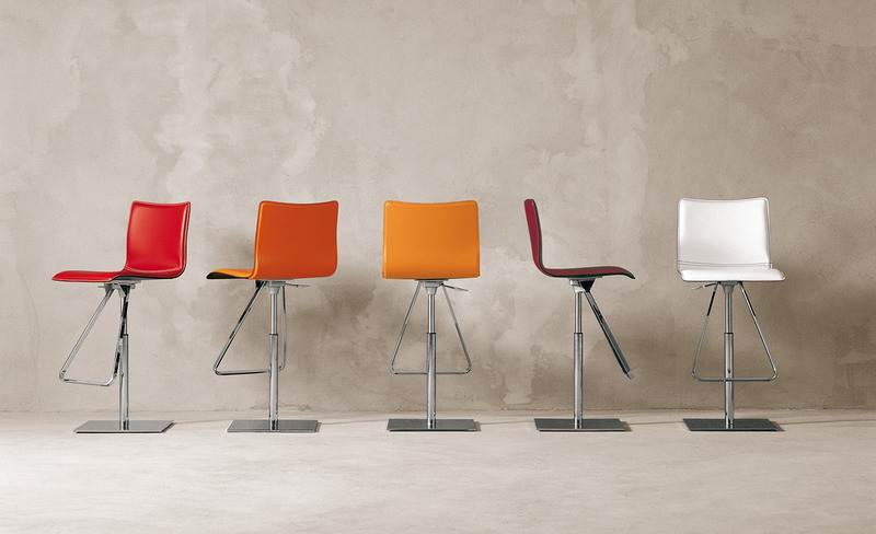 /i/Stul-barnyy-Cattelan-Italia-Toto-00248236