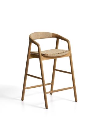 Стул барный La Forma (ех Julia Grup) Уличный полубарный стул Derile из массива дуба в натуральной отделке и бежевой веревки арт. 481899