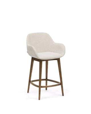 Стул полубарный La Forma (ех Julia Grup) Полубарный стул Konna бежевого цвета с ножками из массива ясеня в темной отделке, 65 см арт. 216178