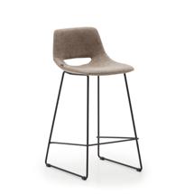 Стул полубарный La Forma (ех Julia Grup) Zahara Полубарный стул коричневый с черными стальными ножками 65 см арт. 148692
