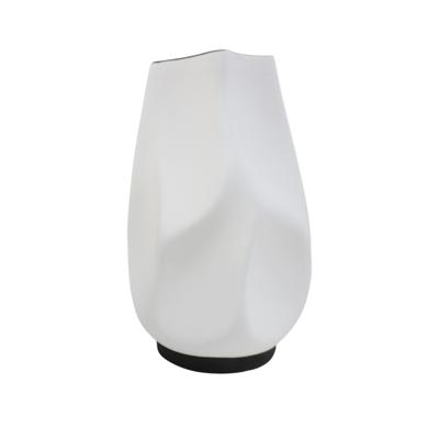 Ваза AksHome Ваза керамическая WINSOR, белый, 13*13*20см арт. ZN-381601