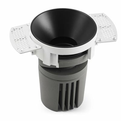 Встраиваемый светильник Faro Встраиваемый светильник DEEP 78 R SMARCO черный 60° 2700K CRI90 STRIPY арт. 189531