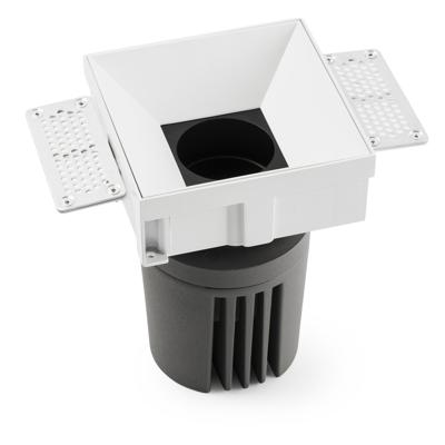 Встраиваемый светильник Faro Встраиваемый светильник DEEP 78 C SMARCO белый 15° 2700K CRI90 SPREAD арт. 189457
