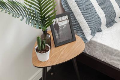 Столик Woodi Furniture Приставной столик "Капля" арт. K01SP-BL