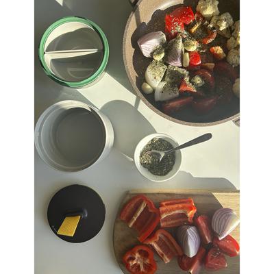 Емкости для хранения ЯЯЯ Ланч-бокс meals, 800 мл, светло-серый/зеленый арт. SS-TR-ABS-GRN-800