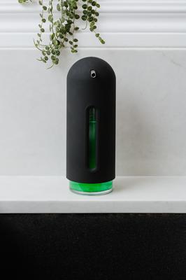 Диспенсер Umbra Диспенсер для жидкого мыла penguin, 355 мл, черный арт. 330190-040
