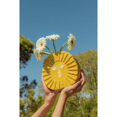 Ваза Doiy Ваза для цветов sun, 18 см, желтая арт. DYVASUNYE