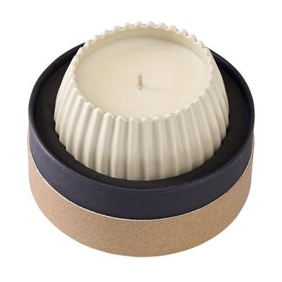 Свеча Tkano Свеча ароматическая nutmeg, leather & vanilla из коллекции edge, бежевый, 30 ч арт. TK23-ARO0018