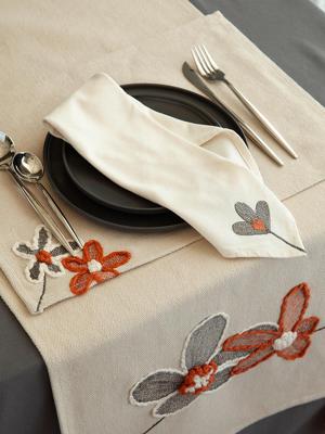 Остальные предметы Tkano Салфетка под приборы stone flowers из коллекции ethnic, 33х48 см арт. TK25-PM0016