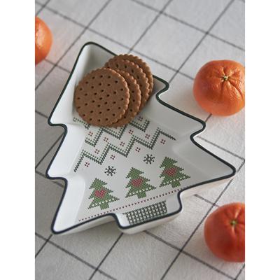 Тарелка Tkano Набор из двух сервировочных тарелок sweet memories из коллекции new year essential арт. TK24-NY_SRV0002