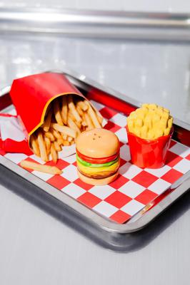 Набор посуды Doiy Набор из солонки и перечницы fast food, burger & f арт. DYSPEFFFB
