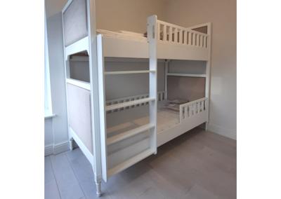 Кровать двухъярусная Ellipsefurniture Кровать двухъярусная Elit (белый, бежевая ткань) арт. ET010101020101