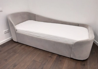 Диван-кровать Ellipsefurniture Диван-кровать KIDI Soft с низким изножьем 90*200 см R антивандальная ткань (серый) арт. KD010502120202