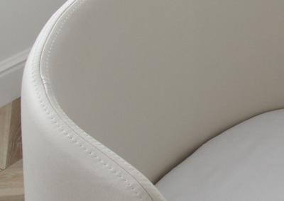 Кроватка Ellipsefurniture Кровать KIDI Soft для детей от 2 до 4 лет (молочный, экокожа) арт. KD010207060101