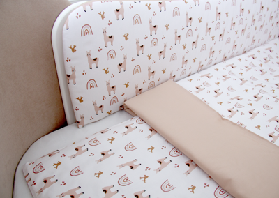 Аксессуар Ellipsefurniture Постельное бельё в детскую кроватку «Лама» (бежевый, сатин). Состав: наволочка 40*32 см, пододеяльник 90*110 см арт. TX02441940345