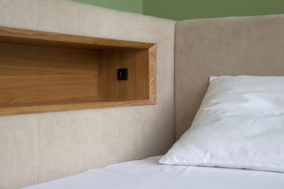 Кровать Ellipsefurniture Диван-кровать Cube c нишей L антивандальная ткань (молочный) арт. CU01105500206