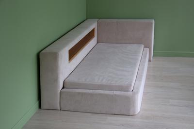 Кровать Ellipsefurniture Диван-кровать Cube c нишей L антивандальная ткань (молочный) арт. CU01105500206