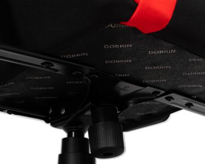 Кресло DOBRIN Кресло игровое DOBRIN DALLAS, черно-красная ткань арт. LMR-131B_P_TT-black-red